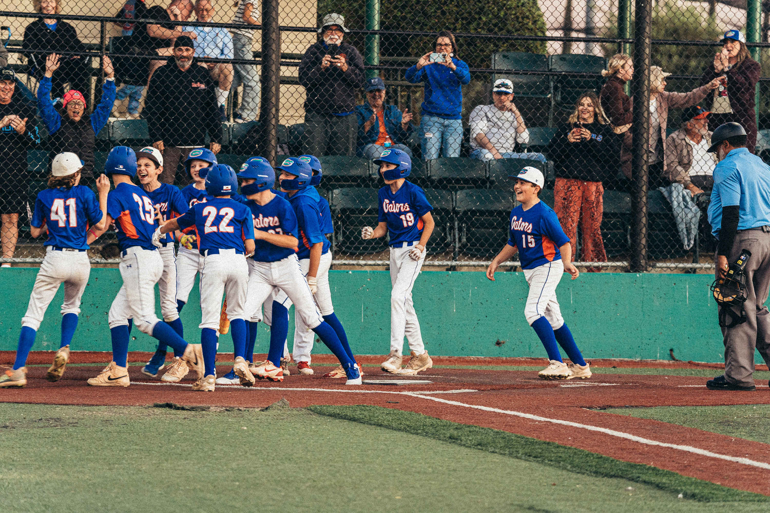 ClarksonSantoro Porchtraits25.10.11_Gators-13.jpg